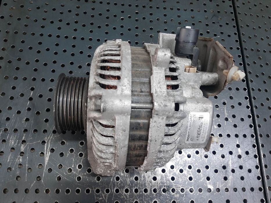 alternator  honda civic 8 1.8b  r18a2