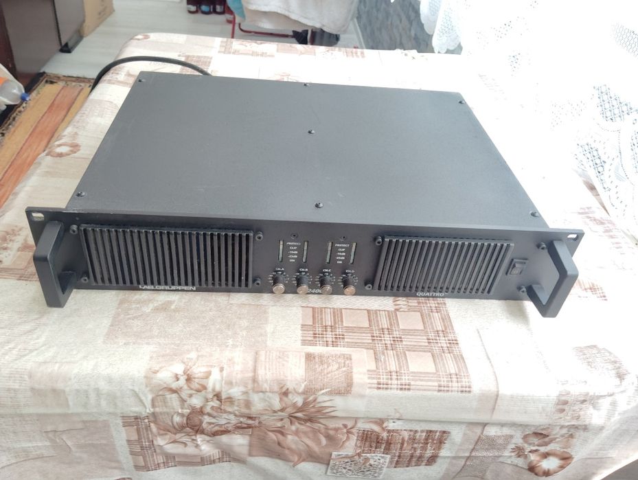 Amplificator audio profesional lab gruppen fp 2400 cu patru canale