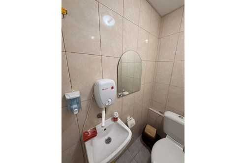 Дава се под наем Магазин в Търговище, Център - 52 кв.м за 1000 € - Снимка #5