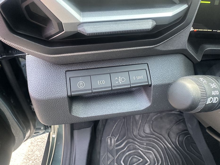 DACIA BIGSTER 1.8 Hybrid 155hp