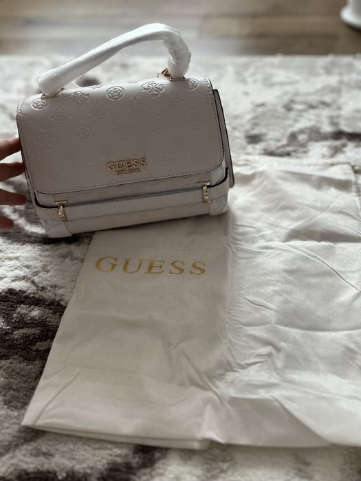 Geantă Guess de mână și de umăr