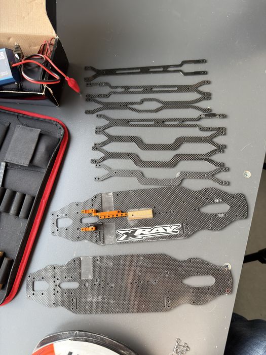 Xray T4 Mid Motor с много части