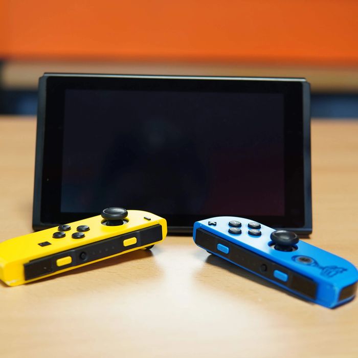 Nintendo Switch Fortnite Wildcat Edition, HAC-001