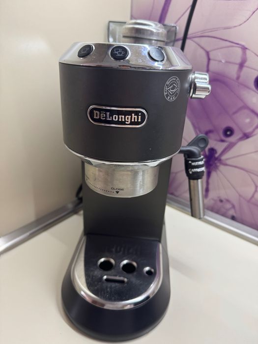Кафе машина Делонги