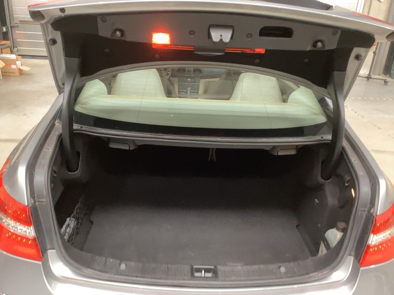Mercedes-Benz E-Klasse E 220 CDI BlueEfficiency Elegance 2011