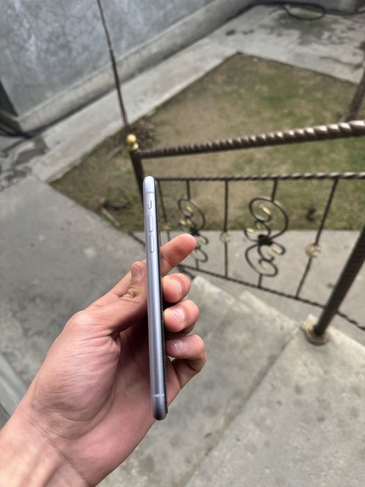 iPhone 11 64Gb 71% Srocno !!!