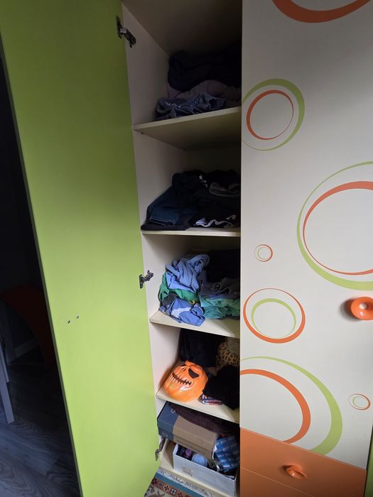 Детский шкаф и кровать