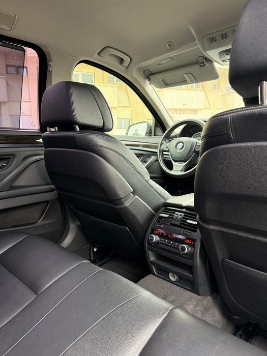 Bmw Seria 5 530d Xdrive Luxury Line