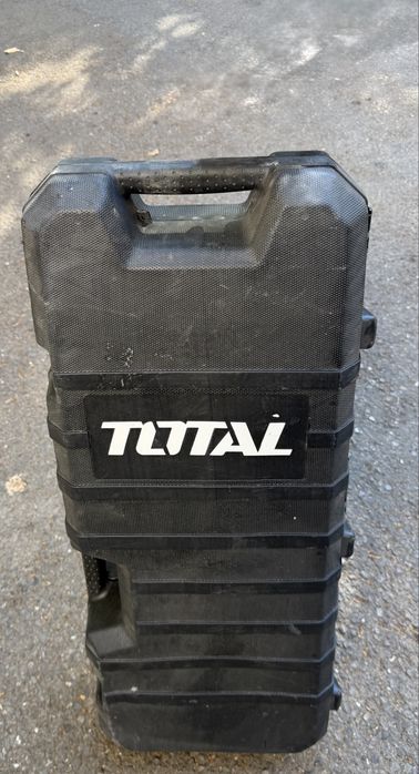 Къртач Total TH215456, 1700 W, 45 J, 110-120 V, 1400 уд/мин, 2 длета, Система HEX