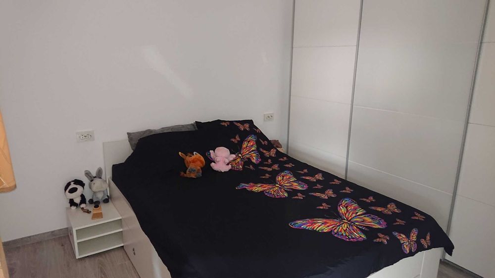 Proprietar inchiriez ap. 2 camere, Spital Judetean, centrala, aer cond