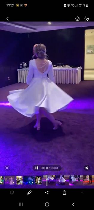 Vand rochie unicat pt cununie civila/nunta