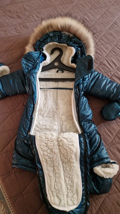 Продам детский комбинезон