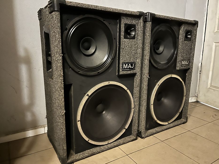 Vand boxe 15 inch 250 w