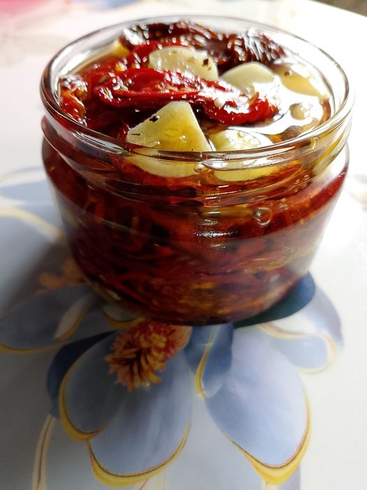 Домашние вяленые томаты