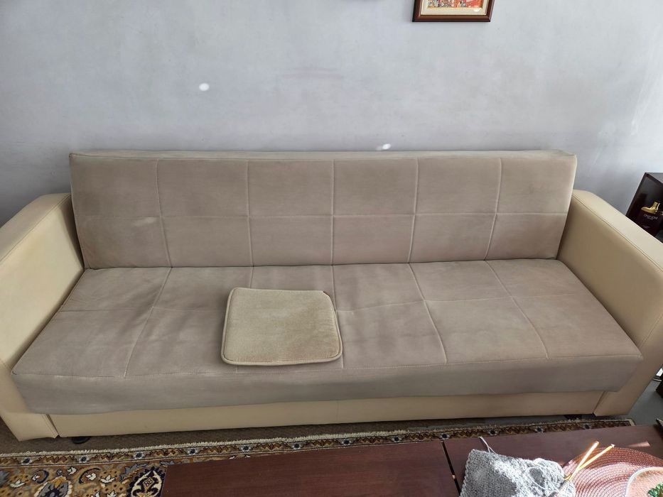 Продавам 3-местен диван