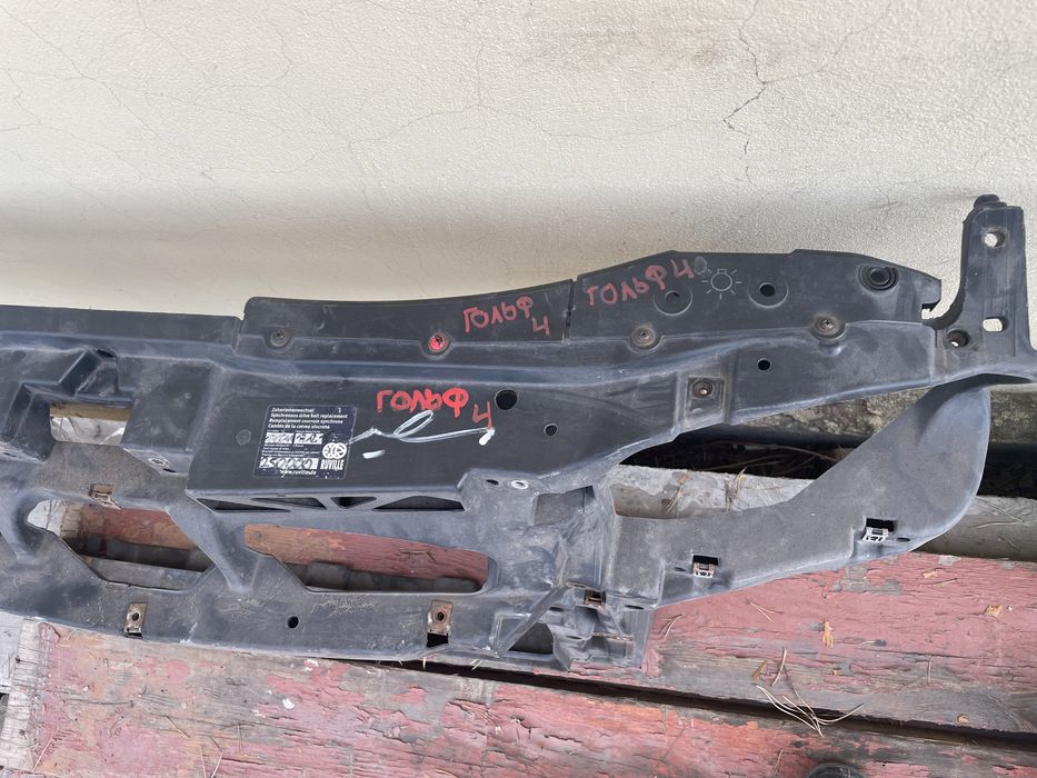 Суппорт радиатора оригинал (телевизор) VW Golf 4 Фольксваген Гольф 4