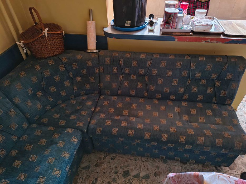 Кухненски ъгъл/ъглов диван