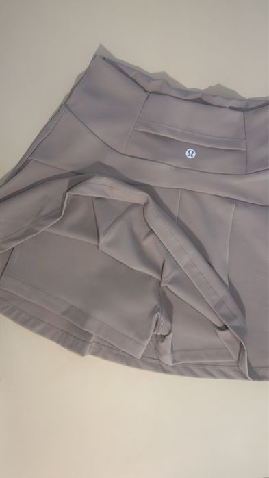 Fustă de tenis neagră, plisată, cu talie înaltă, Lululemon Varsity, mărimea S