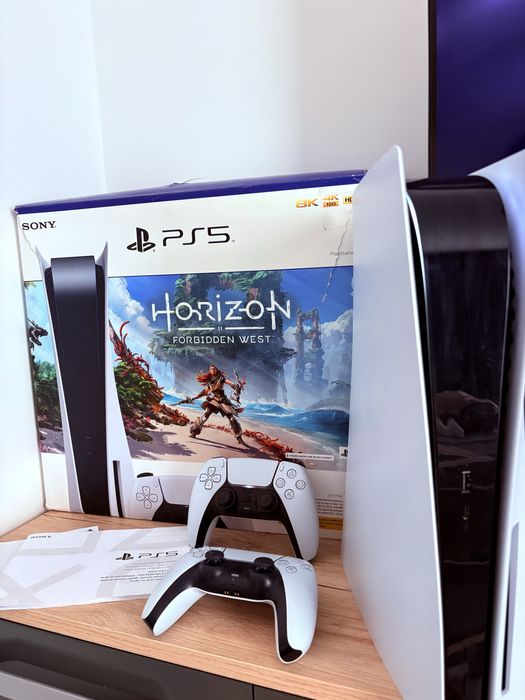 Перфектен! Sony PlayStation 5 Disc Edition Гаранция 12м