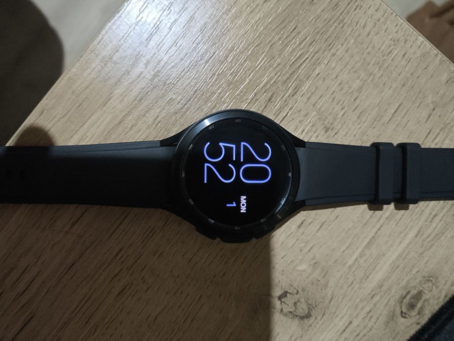 Часы galaxy watch 4 classic 46mm