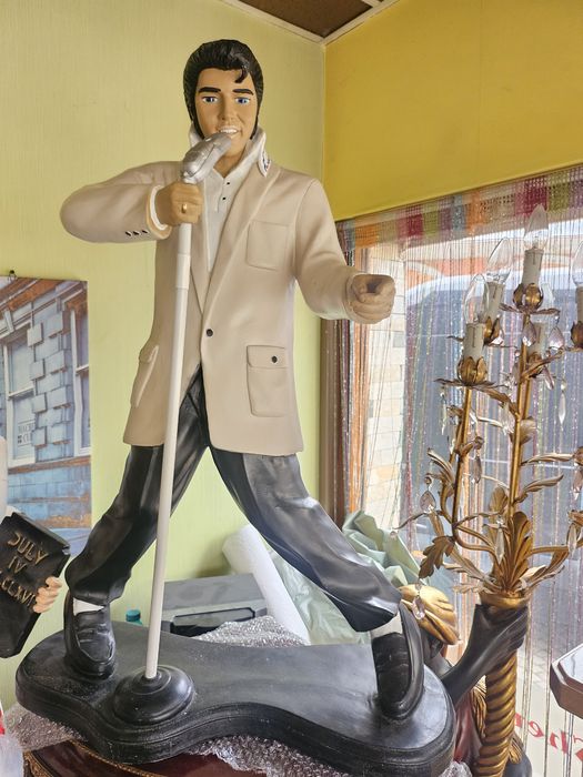 Статуя Елвис Пресли 1.25 -полеризин