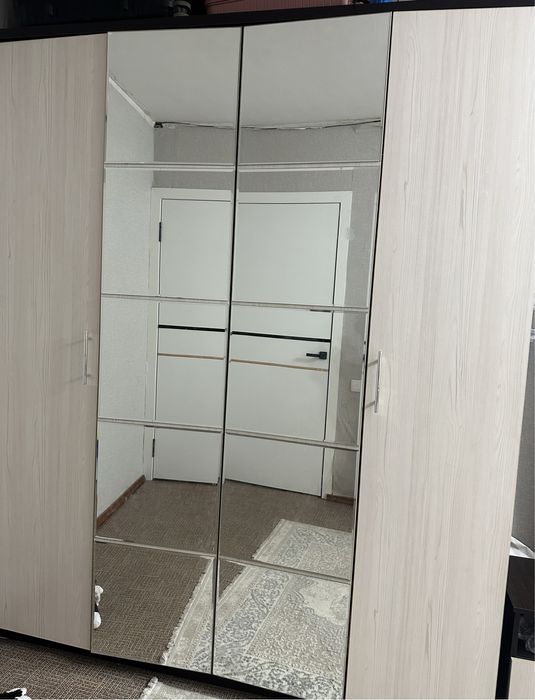 Продам спальный гарнитур, и диван-тахта