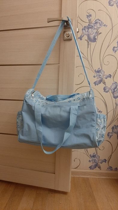 Продается сумка б.у