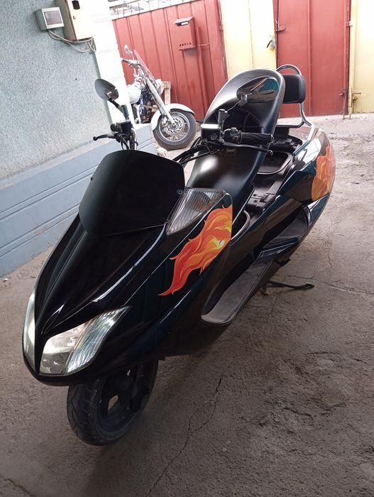 Максискутер Yamaha maxam