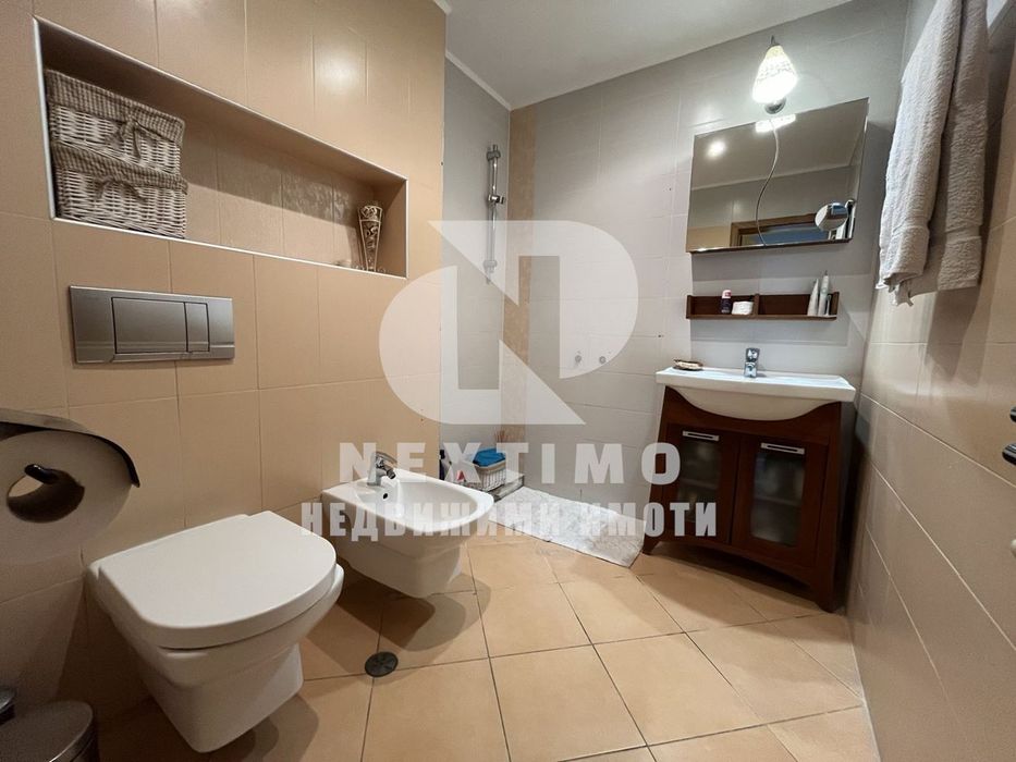 Продава се Тристаен апартамент в Пловдив, Център - 148 кв.м за 2230 €/кв.м - Снимка #11
