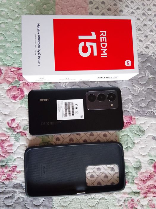 Смартфон Xiaomi 15