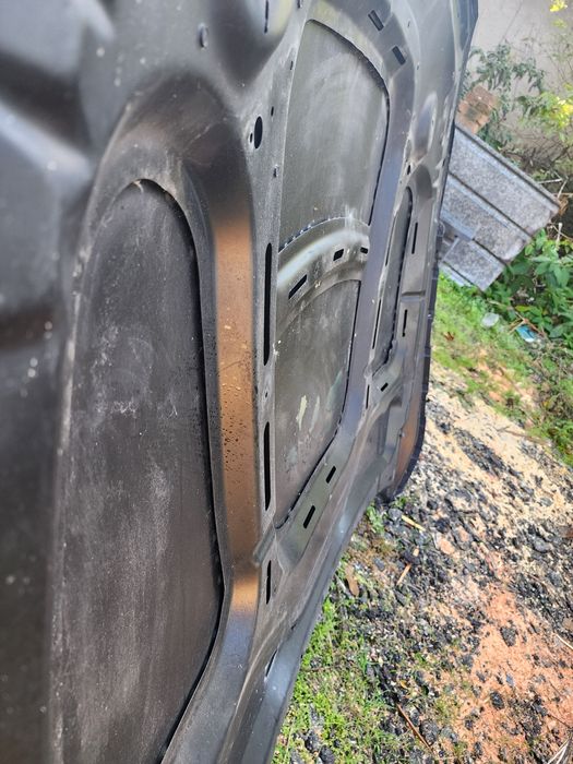 Преден алуминиев капак Bmw e60