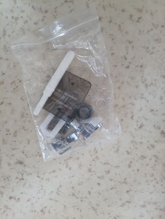 Швейная машина janome