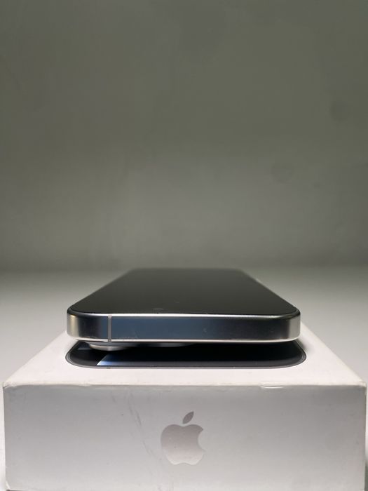 iPhone 16 pro 512 gb