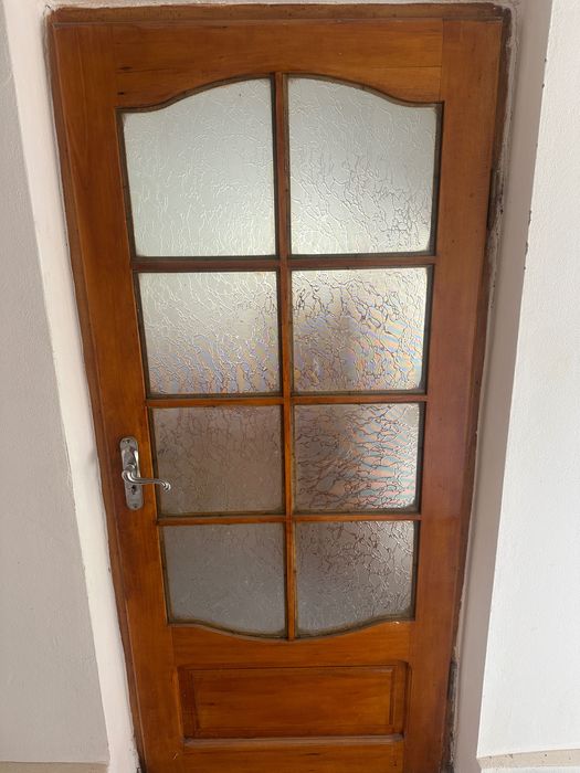 Uși din Lemn 2m x 90