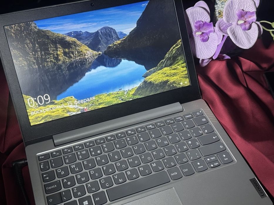 Lenova IdeaPad  14