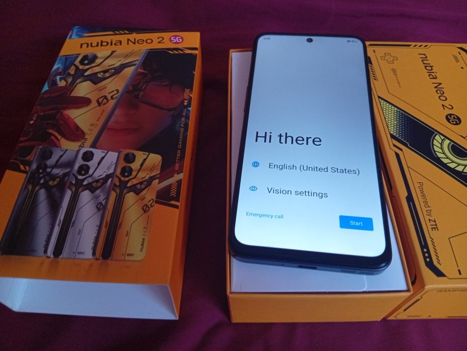 Продам телефон игровой