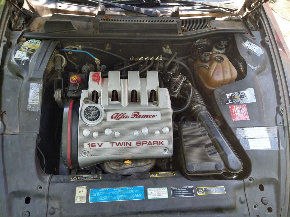 Vand Alfa Romeo 166 ,2.0 Twin Spark cu GPL ,an 2000.
