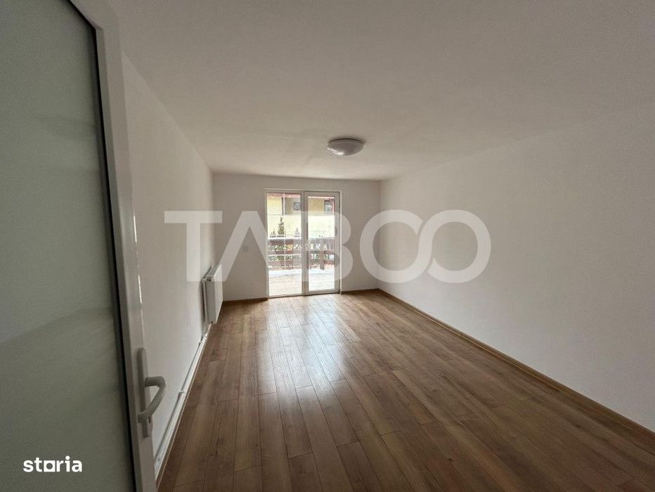 Spatiu birouri cu 6 camere 147 mpu curte libera 260 mp Calea Dumbravii