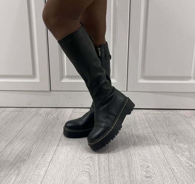 Продам сапоги 33 размера