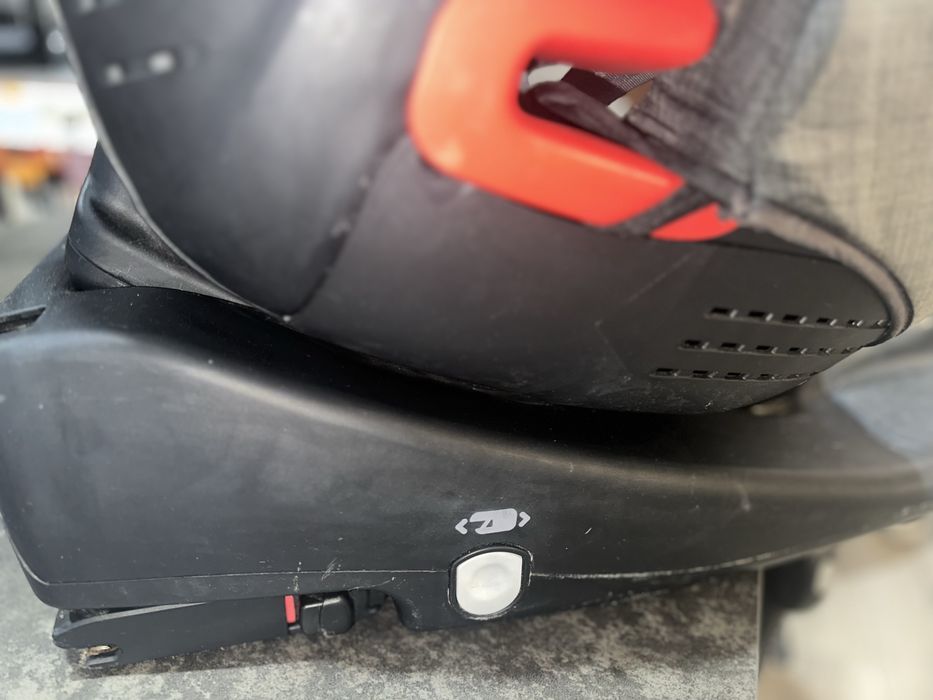 Vand scaun auto Joie cu Isofix• Gri• prim proprietar