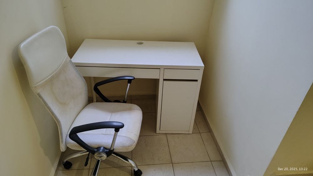 Бюро и офис стол