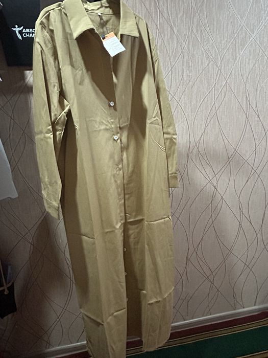 Продам платье новые.