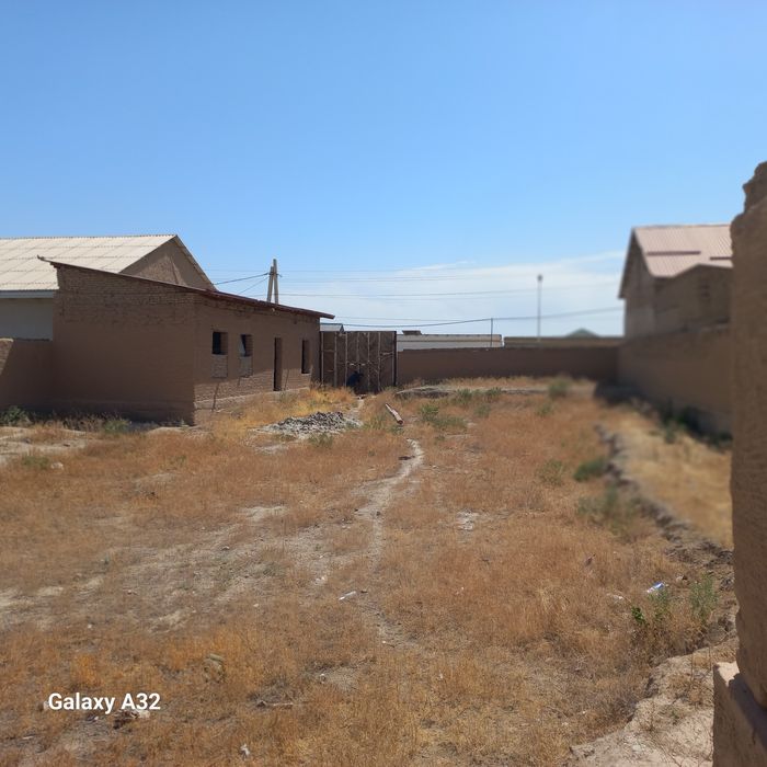 8 сотихлик учустка сотилади фарход савхозда