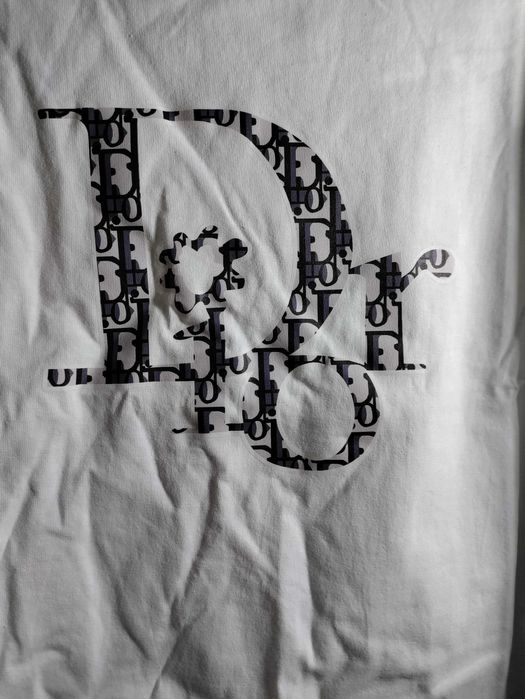 Tricou alb marimea S