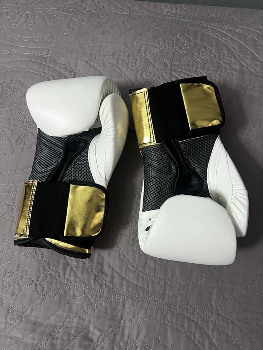 Перчатки Everlast