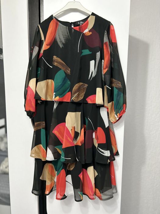 Рокля циклама