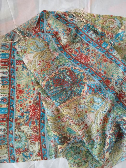 Палантин из шерсти