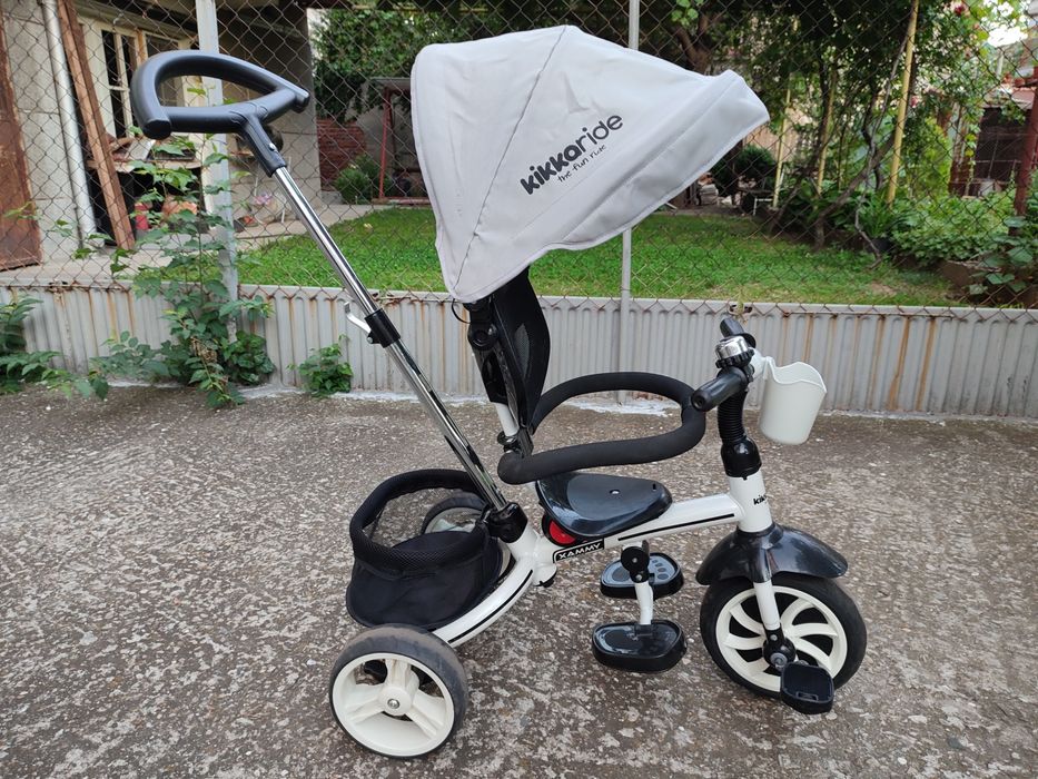 Продавам Детска Триколка