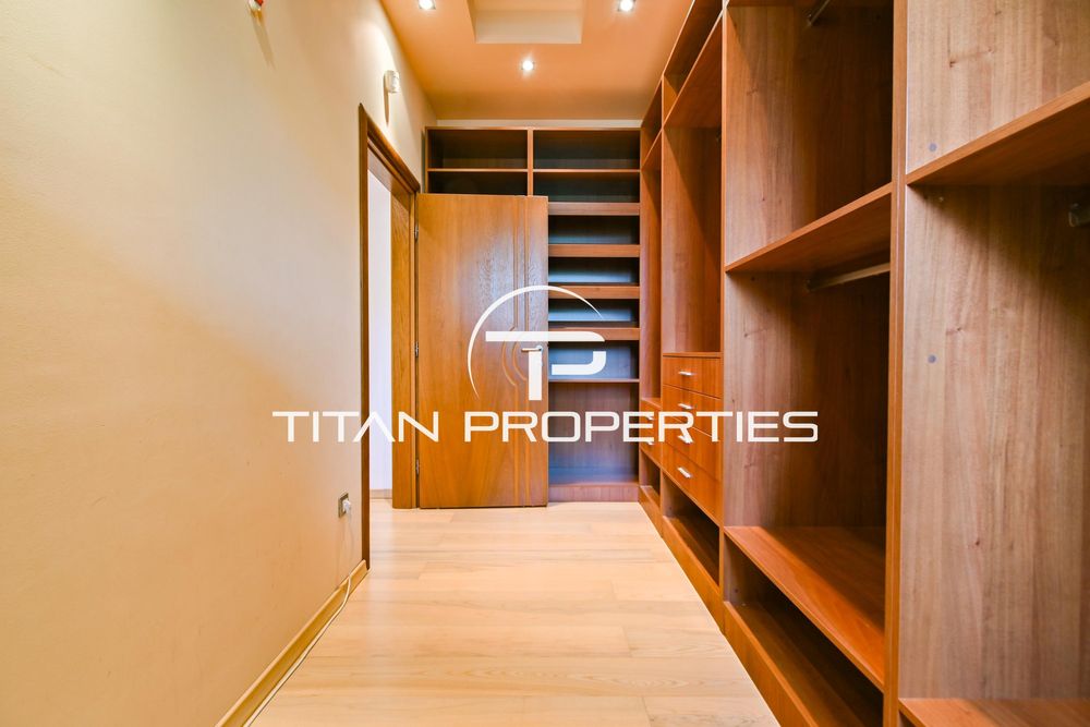 Дава се под наем Четиристаен апартамент в София, Витоша - 300 кв.м за 1900 € - Снимка #9