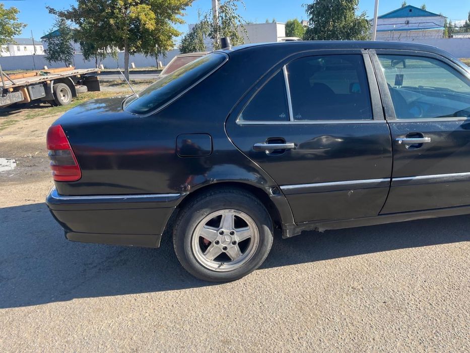 Мерседес W202 C180